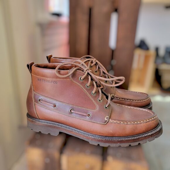 H.S. Track & Co Classic Chukka Boots Size 10M Brown Leather Vibram Sole main image 7